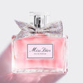 Miss Dior Eau de Parfum (2021) by Dior is a Oriental Floral fragrance for women