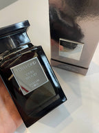 Oud Wood by Tom Ford is a Oriental Woody fragrance for women and men
