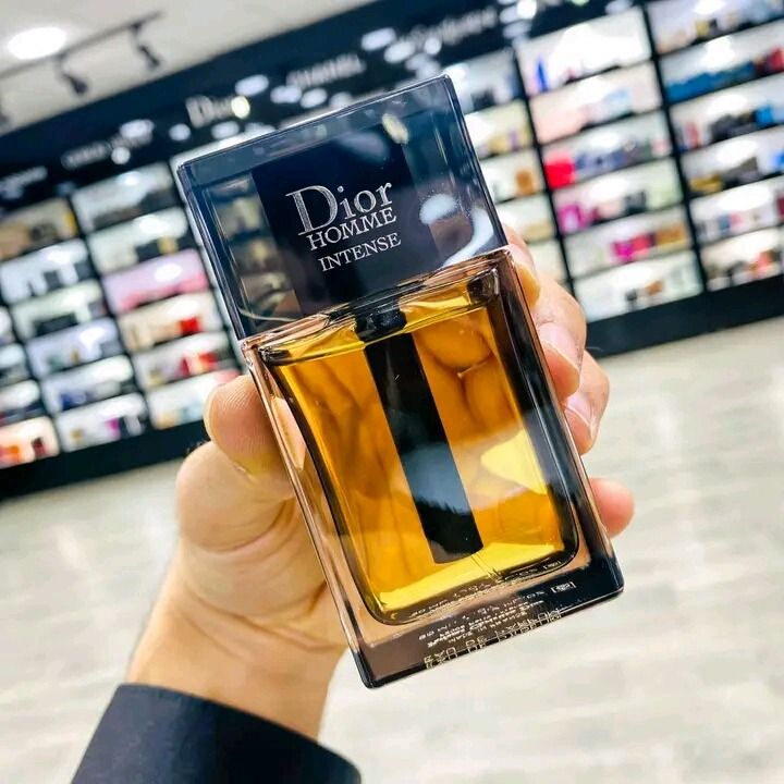 Dior Homme Intense 2025 by Dior is a Oriental Woody fragrance for men.