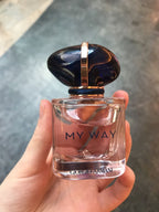 My Way by Giorgio Armani is a Floral fragrance for women.