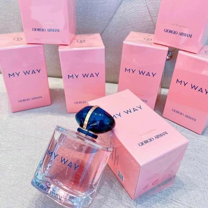 My Way by Giorgio Armani is a Floral fragrance for women.