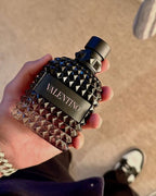 Valentino Uomo Born In Roma Intense by Valentino is a Oriental Vanilla fragrance for men